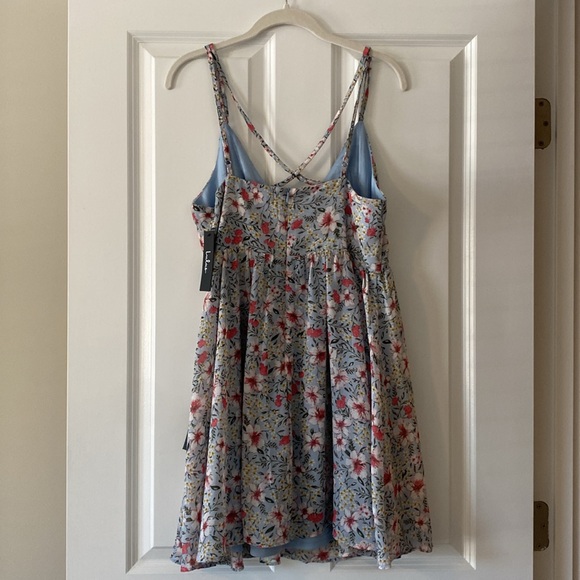 Light blue dress with pink florals from Lulus, size L - Picture 2 of 2